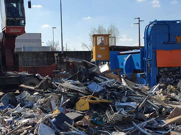 Impianti-e-macchinari-industriali Impianti-e-macchinari-industriali