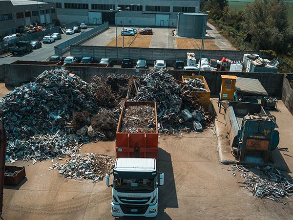 Intermediazione-rifiuti-metallici-milano Intermediazione-rifiuti-metallici-milano